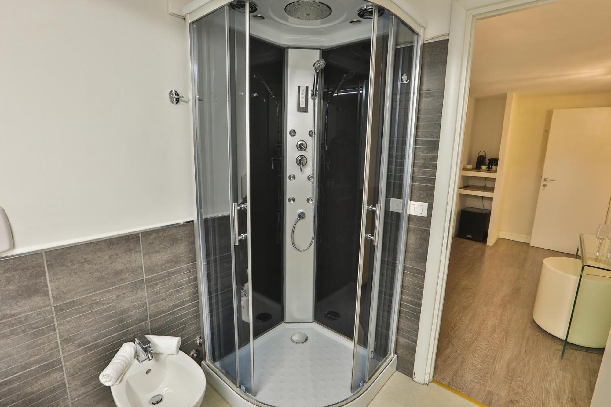 Grottini Luxury Suites ~ Pantheon Рим Экстерьер фото